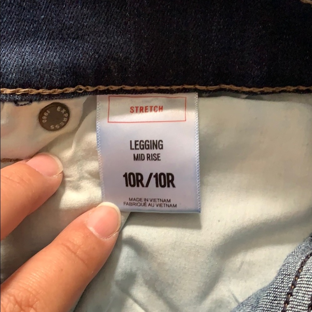 Express Mid Rise Jean Legging - Picture 6 of 8